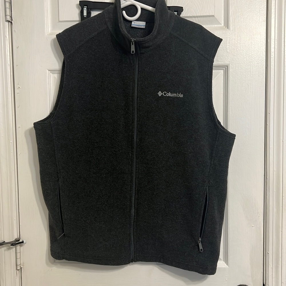 Men’s Columbia Vest